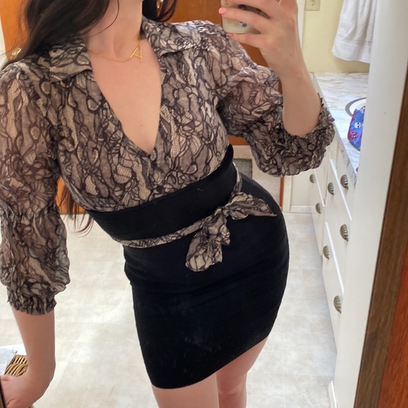 💌[ Bebe ] Silk Bandage Flowy Top Dress - Picture 13 of 16